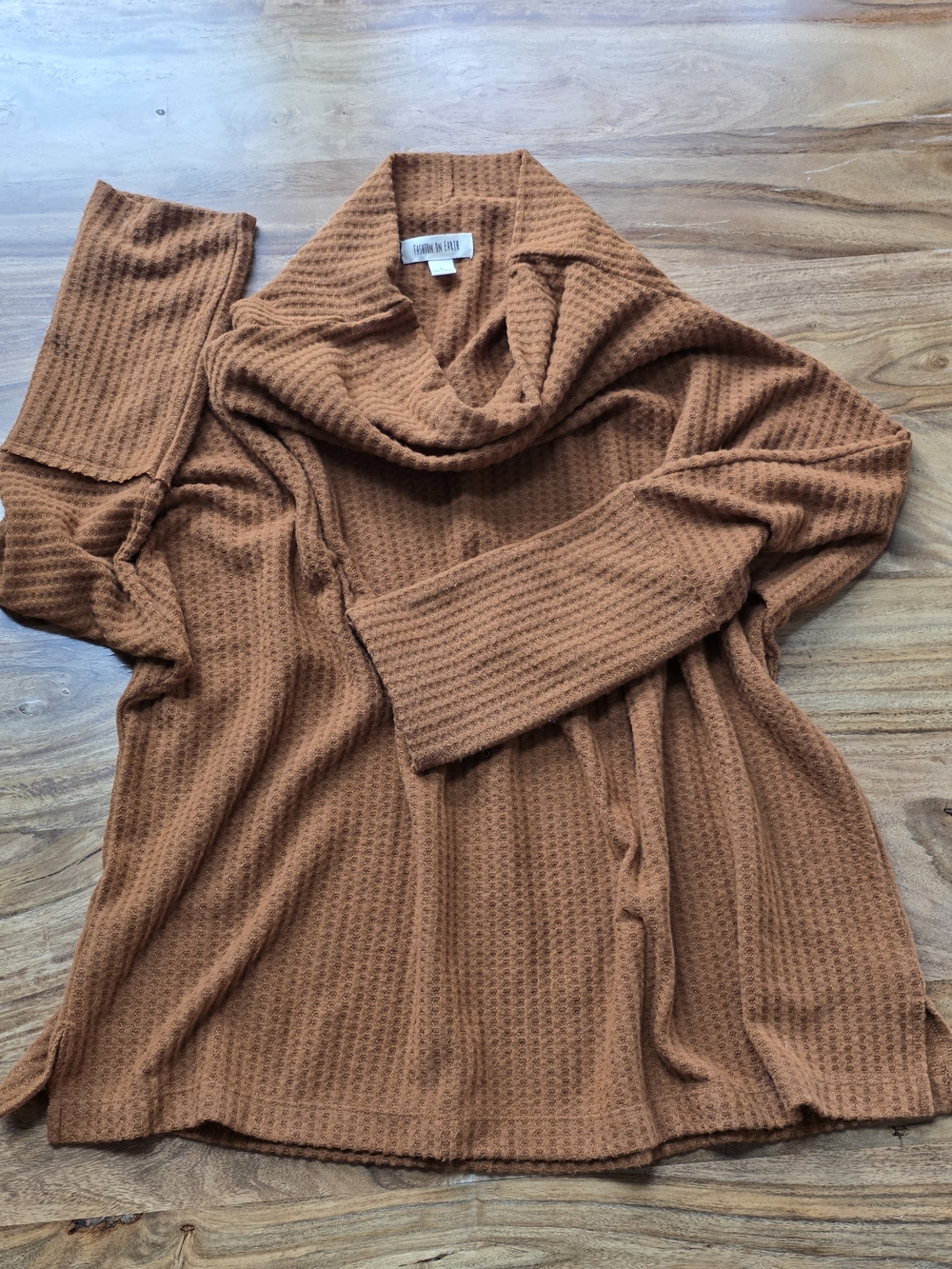 Oversized Waffle-Knit Sweater Boutique brand Fashion on Earth. Super Soft- Large
